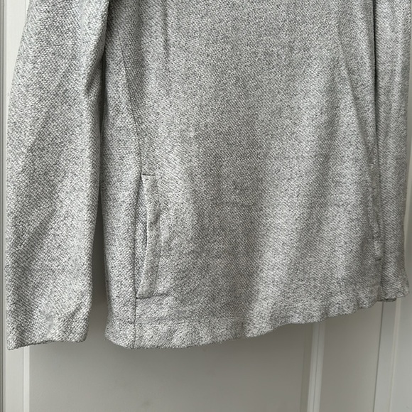 J. Crew Grey Long Sleeve Sweater Size S - Picture 2 of 4